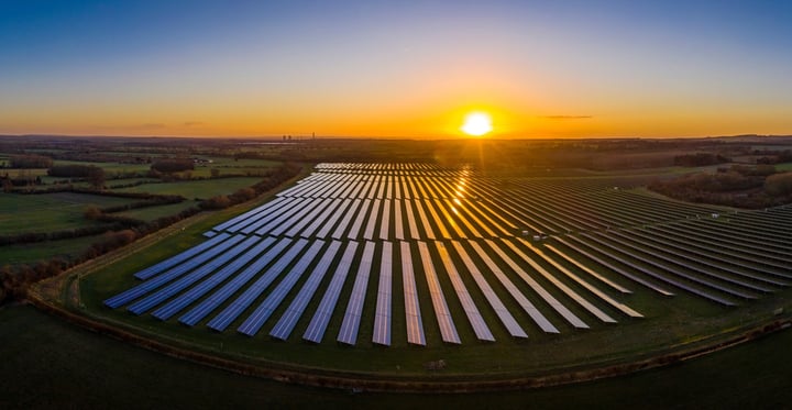 The Benefits of Investing in Commercial Solar for Farms